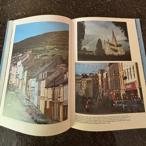 Ireland - A Photographic Journey Coffee Table Book - Picture 3 of 3